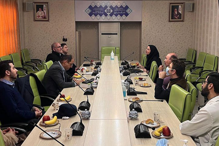  بازدید معاون نظام پزشکی از دانشکده طب ایرانی 2