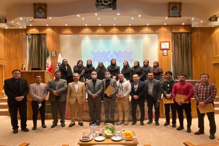 قدردانی از فعالان مرکز واکسیناسیون کرونا دانشکده طب ایرانی