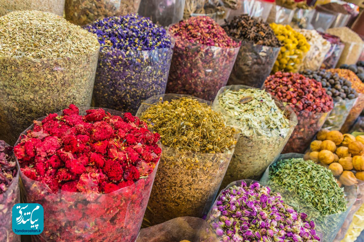 بررسی میزان مصرف گیاهان دارویی و فرآورده‌های دارویی گیاهی در زمان شیوع کووید-‌۱۹ در داوطلبان ایرانی