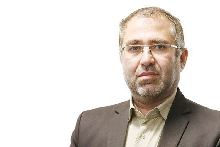 اولین استاد تمام در رشته طب سنتی ایرانی