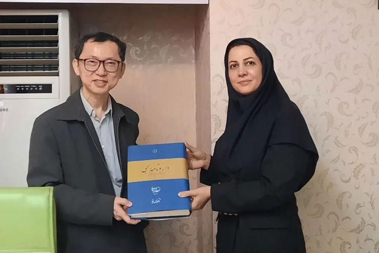 بازدید رئیس طب سنتی دانشگاه ماهیدول6
