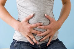 عوامل نفخ و درمان های ساده آن به روش طب سنتی ایرانی